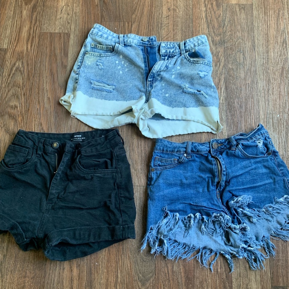 Stylish Denim and Black Women's Shorts Set